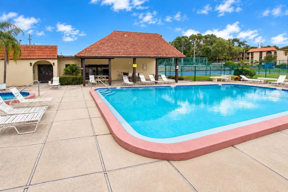 2440 WINDING CREEK BOULEVARD #307 Clearwater, FL 33761