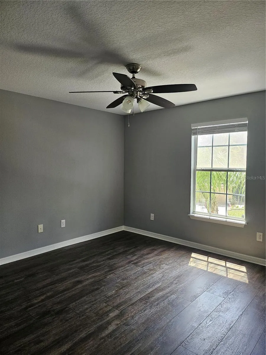 15718 STARLING DALE LANE Lithia, FL 33547