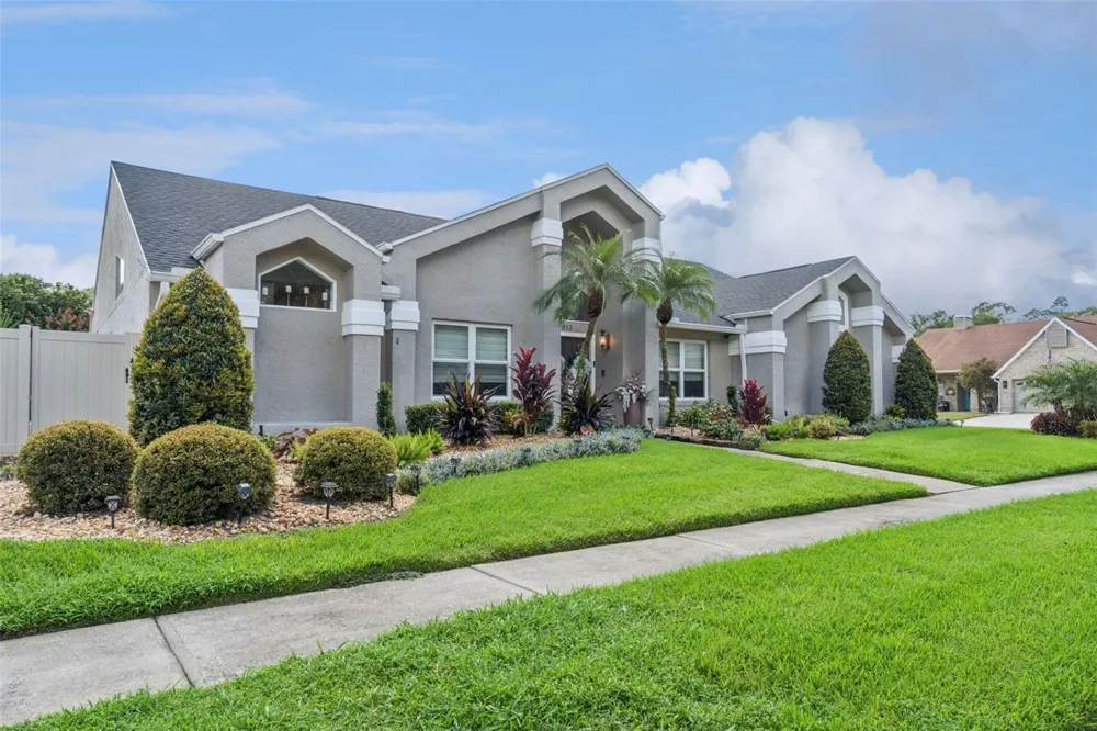 813 SILVERWOOD DRIVE Lake Mary, FL 32746
