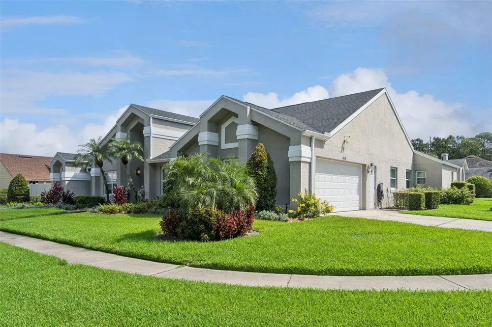 813 SILVERWOOD DRIVE Lake Mary, FL 32746