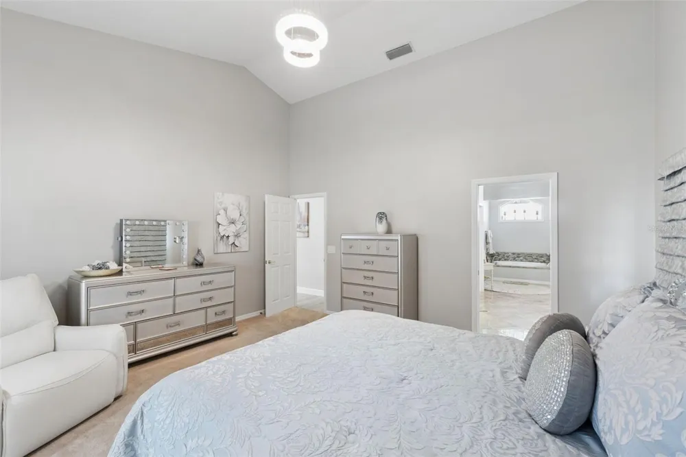 813 SILVERWOOD DRIVE Lake Mary, FL 32746