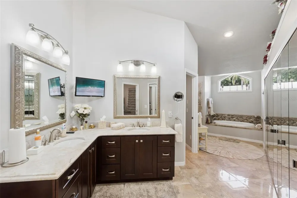 813 SILVERWOOD DRIVE Lake Mary, FL 32746