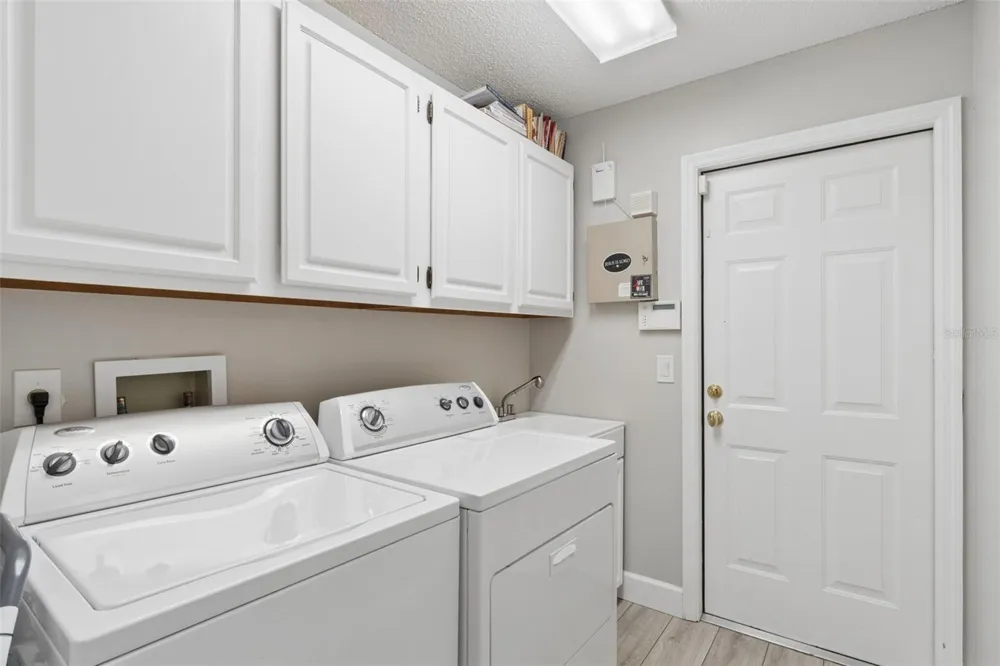 813 SILVERWOOD DRIVE Lake Mary, FL 32746