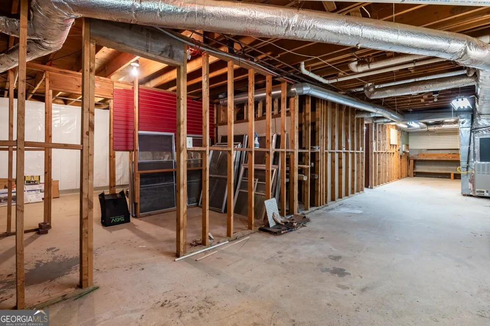1126 Timothy TER Tucker, GA 30084