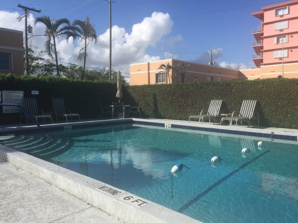 101 S GOLFVIEW ROAD #8 