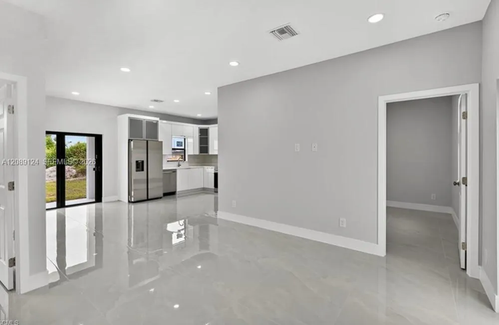 631 Summit  Ave #1 Lehigh Acres, FL 33974