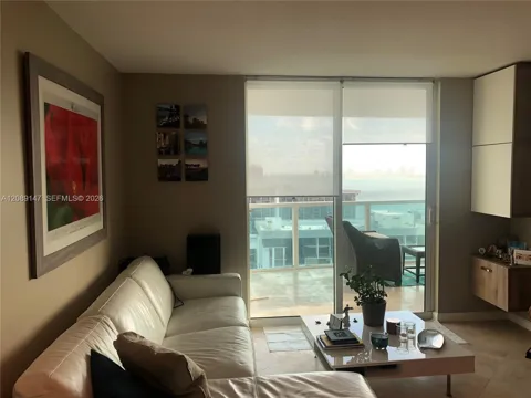 2101 Brickell Ave #2703