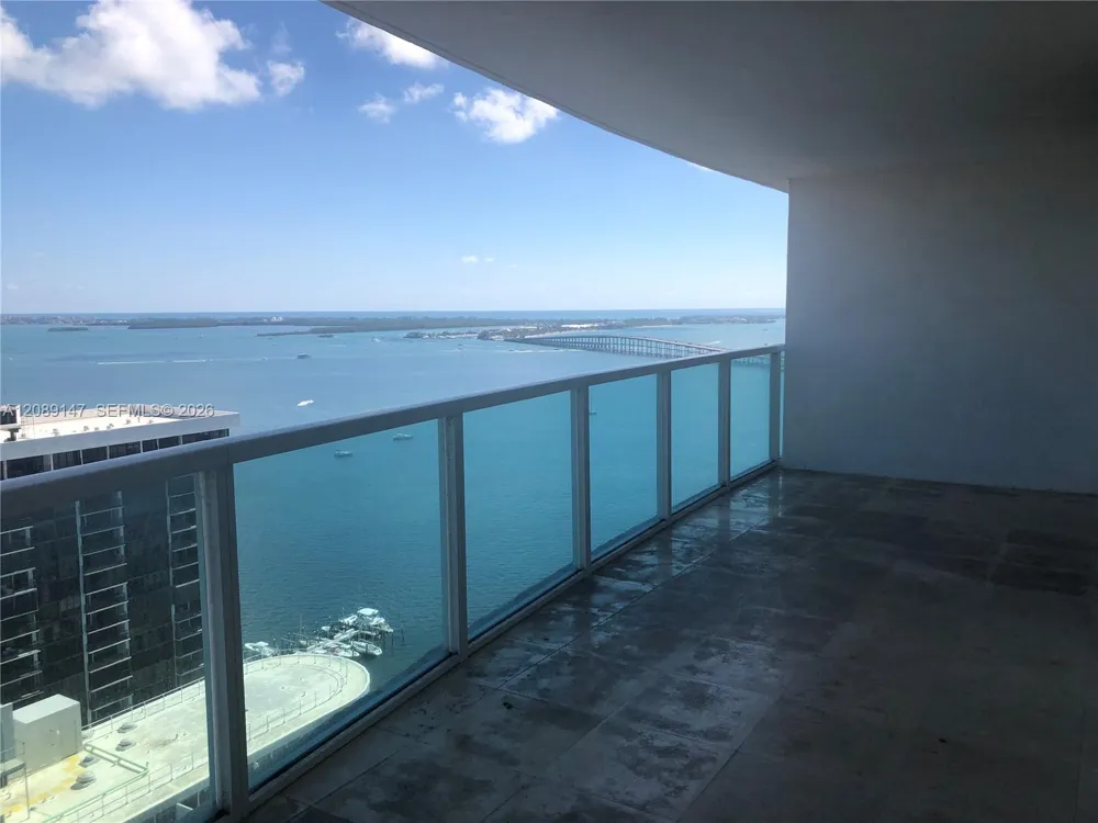 2101 Brickell Ave #2703 Miami, FL 33129