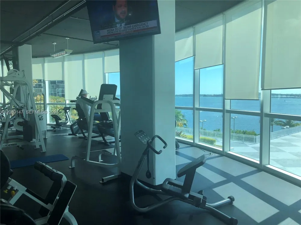 2101 Brickell Ave #2703 Miami, FL 33129