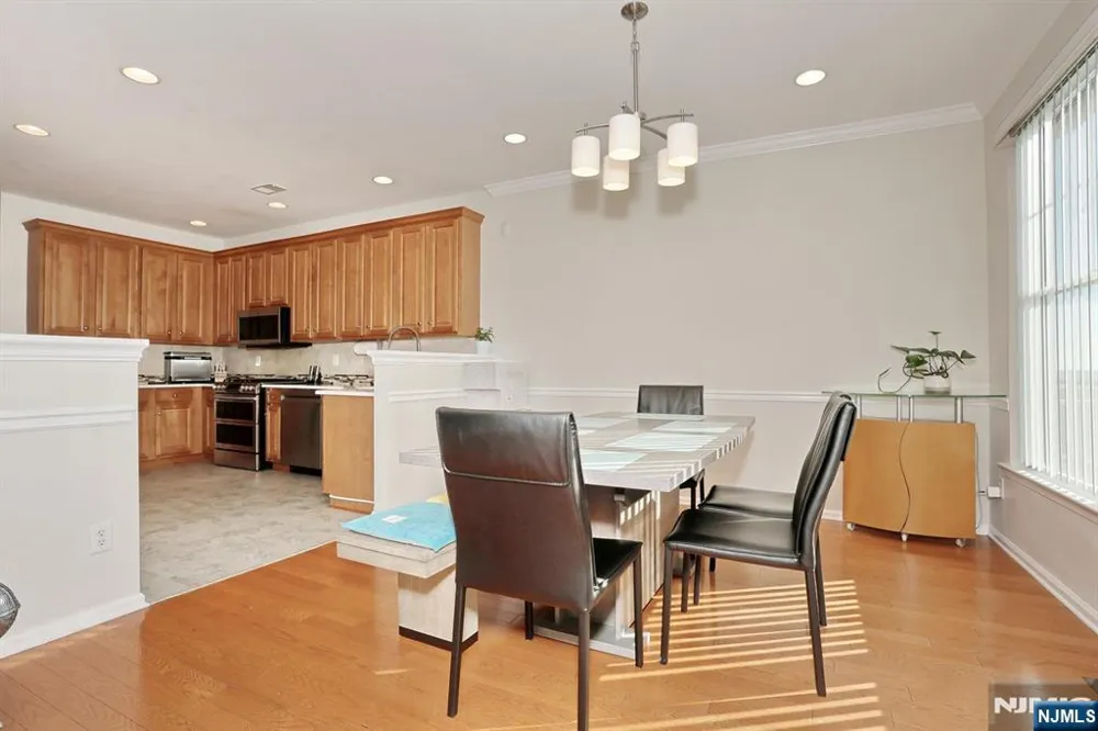70 Shore Drive 22 South Amboy, NJ 08879