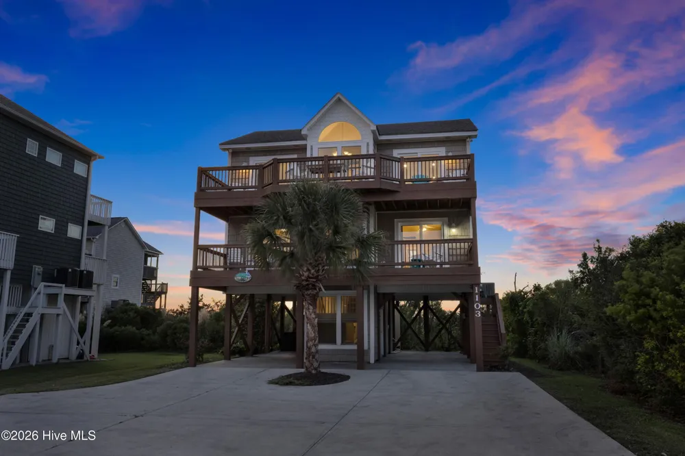 1103 New River Drive Surf City, NC 28445