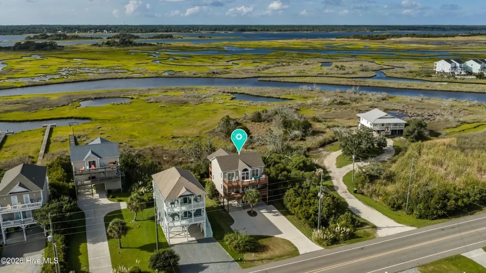 1103 New River Drive Surf City, NC 28445