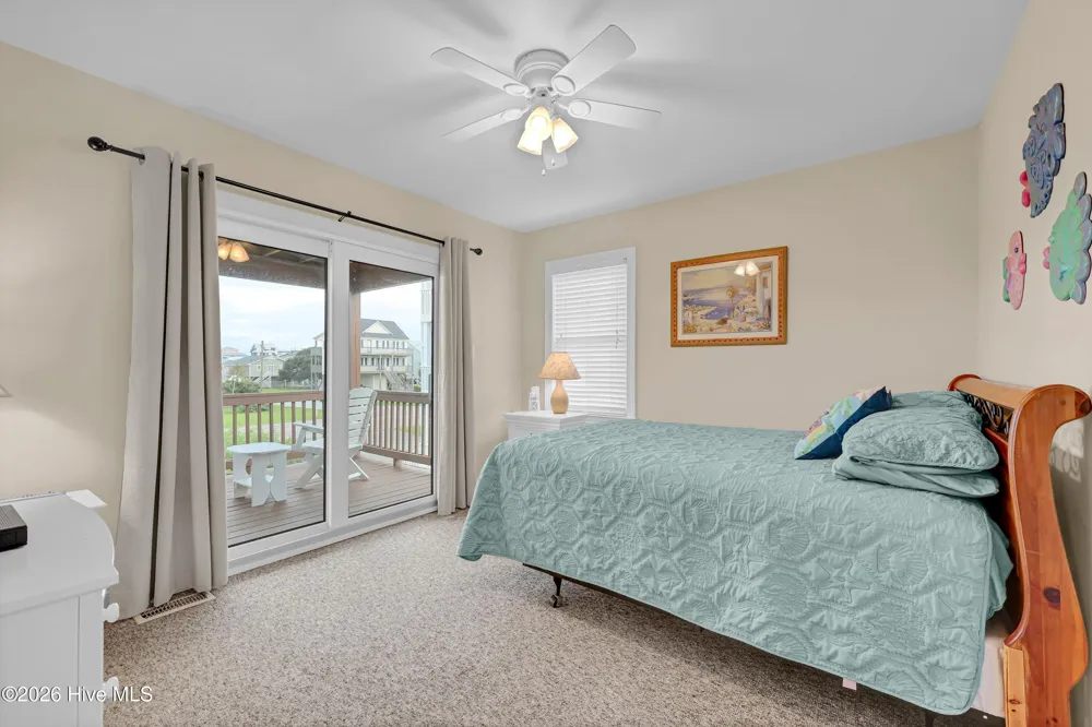 1103 New River Drive Surf City, NC 28445