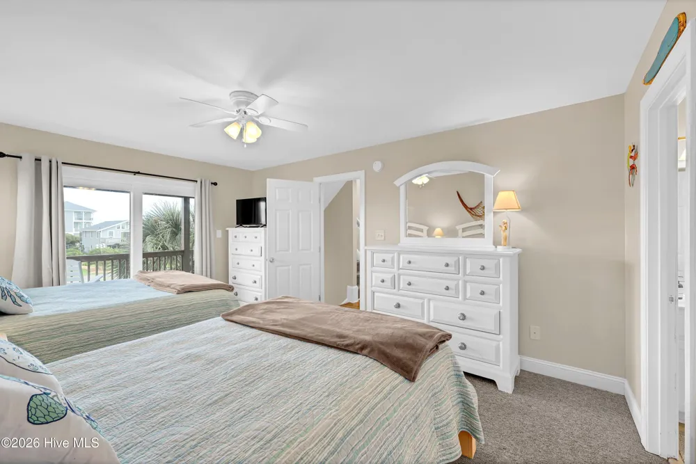 1103 New River Drive Surf City, NC 28445