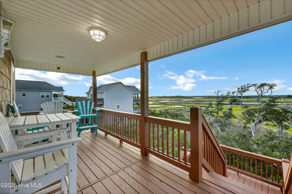 1103 New River Drive Surf City, NC 28445