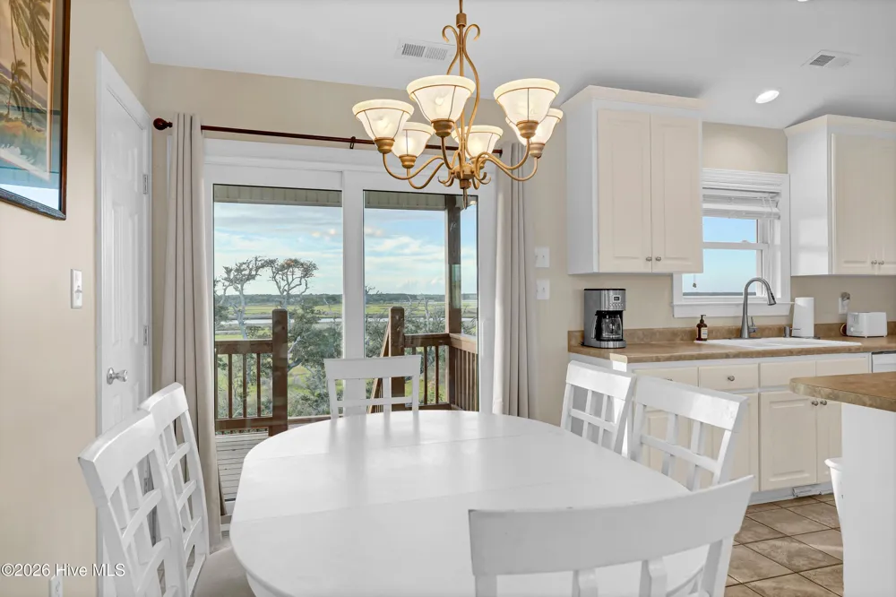 1103 New River Drive Surf City, NC 28445