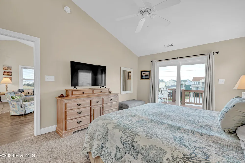 1103 New River Drive Surf City, NC 28445