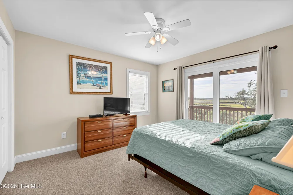 1103 New River Drive Surf City, NC 28445