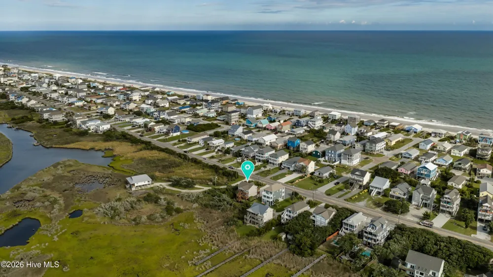 1103 New River Drive Surf City, NC 28445