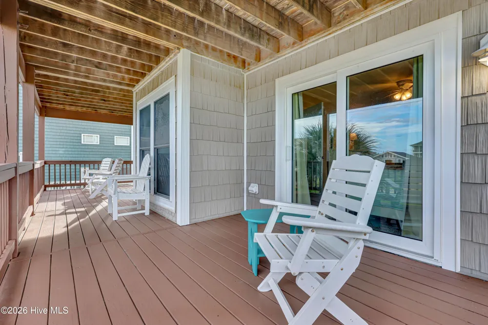 1103 New River Drive Surf City, NC 28445