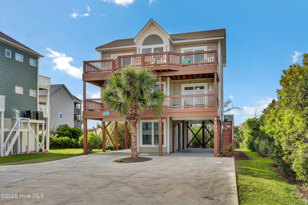 1103 New River Drive Surf City, NC 28445