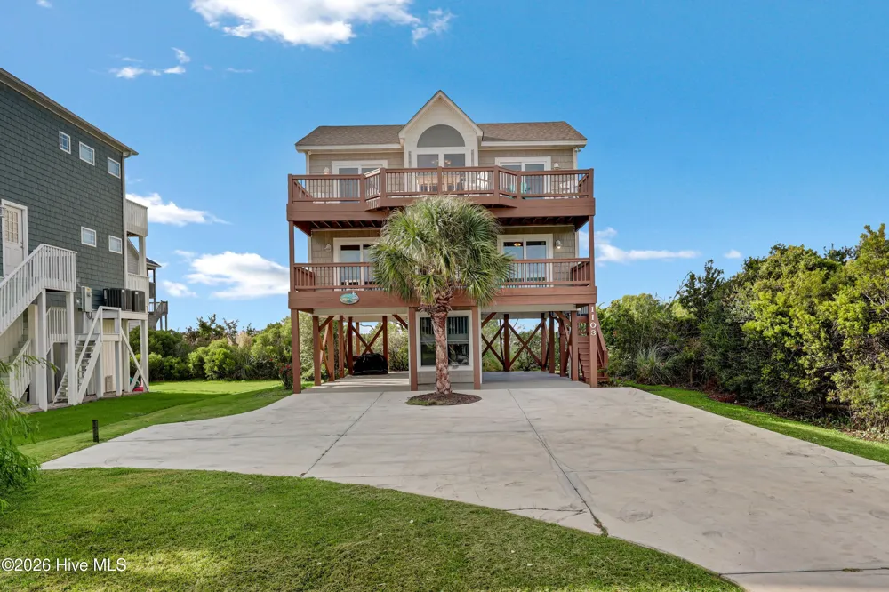 1103 New River Drive Surf City, NC 28445