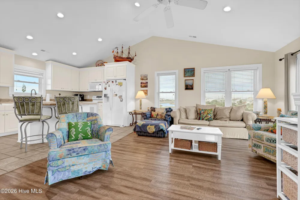 1103 New River Drive Surf City, NC 28445