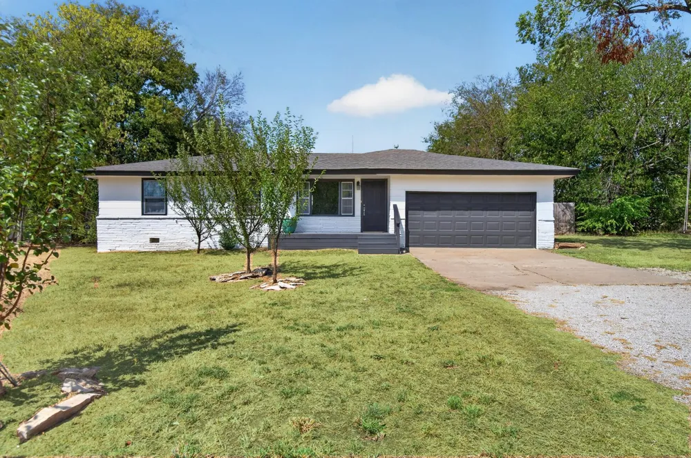4012 Woodville Road Bartlesville, OK 74006