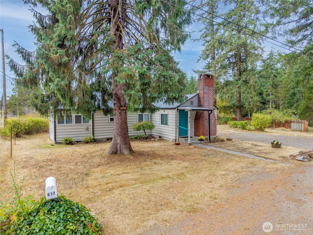 617 W H STREET Shelton, WA 98584