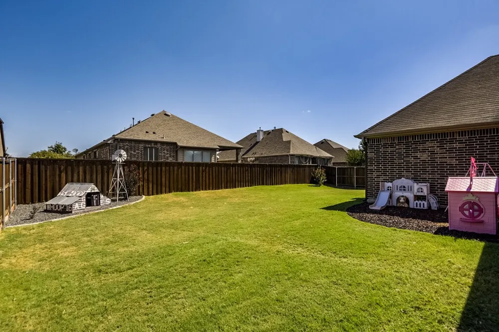 115 Traveller Street Waxahachie, TX 75165