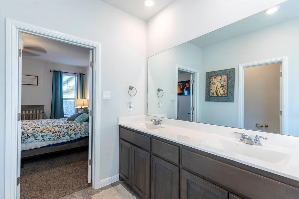 1500 Livermore Lane Cleburne, TX 76033