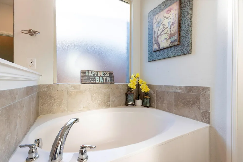 1500 Livermore Lane Cleburne, TX 76033