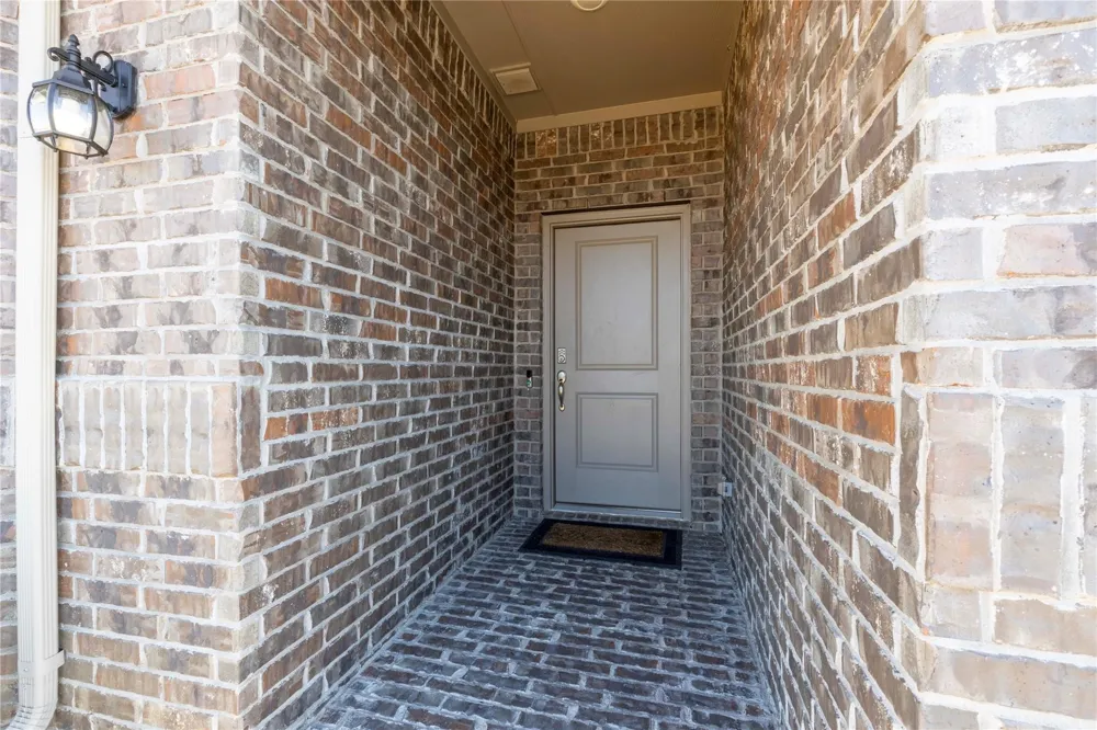 1500 Livermore Lane Cleburne, TX 76033