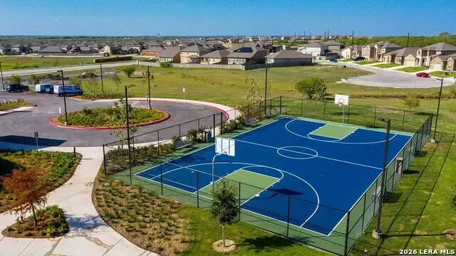 6631 Whisper Pond San Antonio, TX 78252