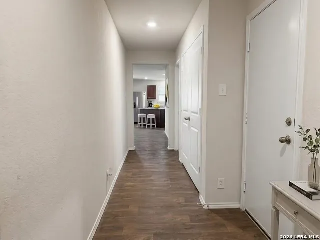 6631 Whisper Pond San Antonio, TX 78252