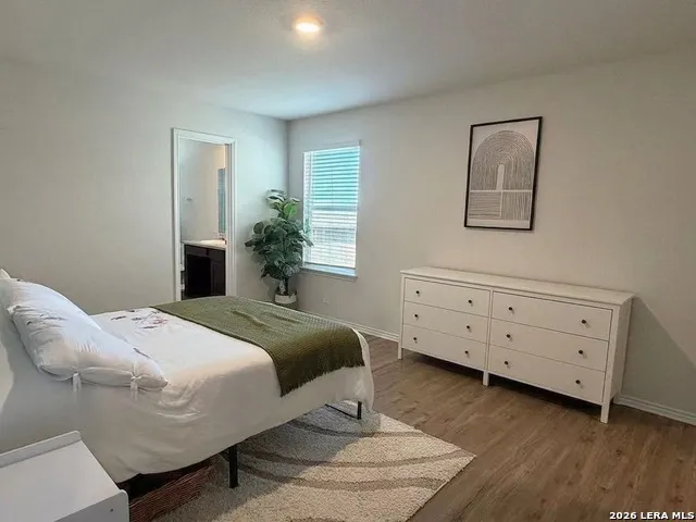 6631 Whisper Pond San Antonio, TX 78252