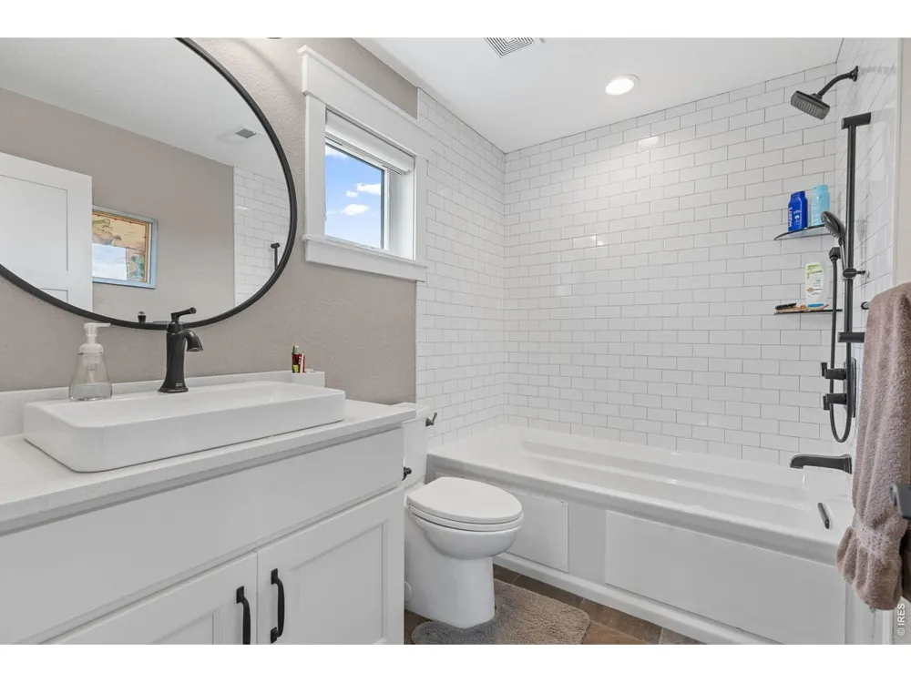 2474 Montano Court Erie, CO 80516