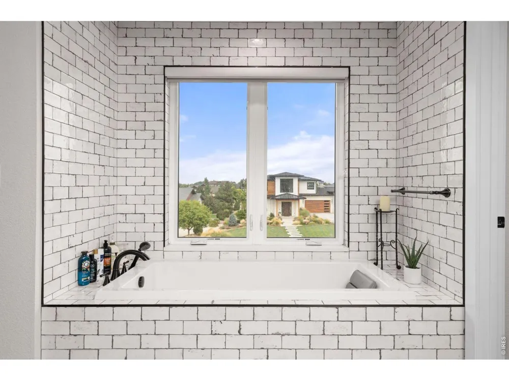 2474 Montano Court Erie, CO 80516
