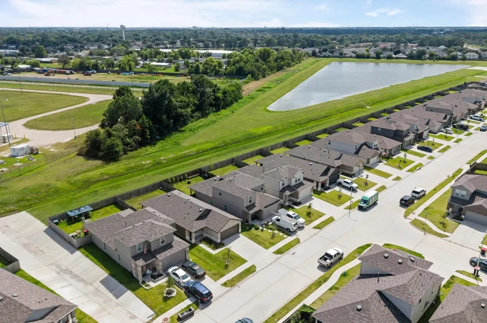 1907 Sable Hollow Drive Houston, TX 77067