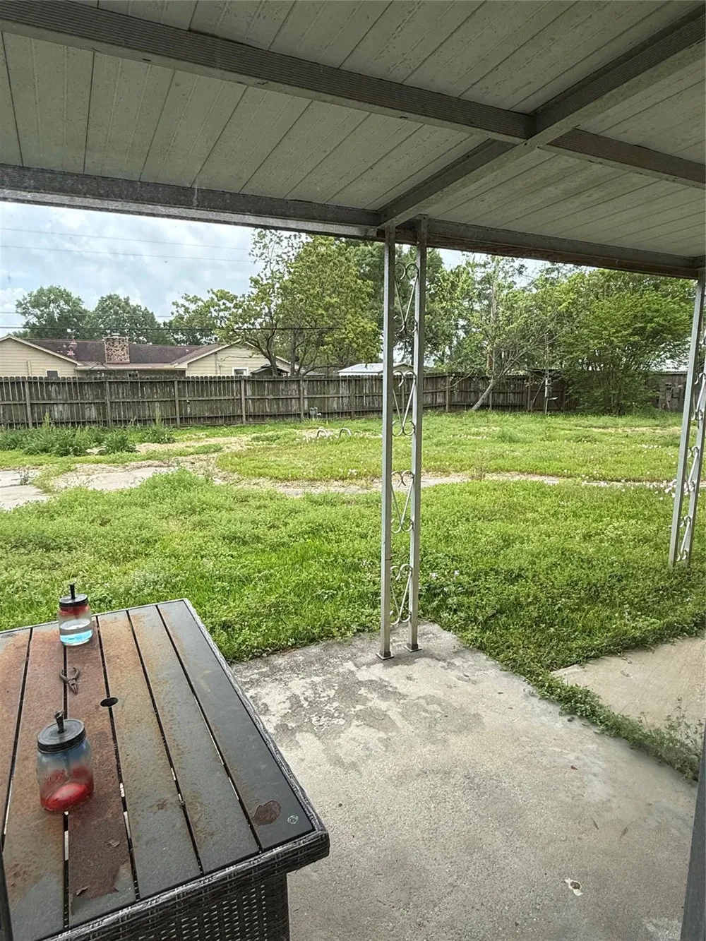 627 Baywood Street La Porte, TX 77571