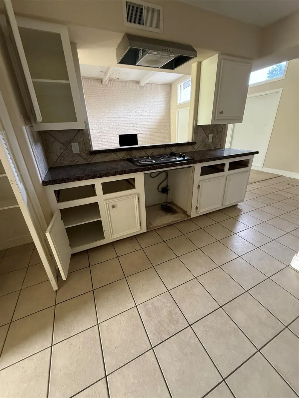 627 Baywood Street La Porte, TX 77571
