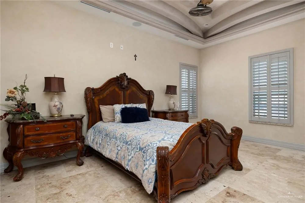 1205 Travis Street Mission, TX 78572