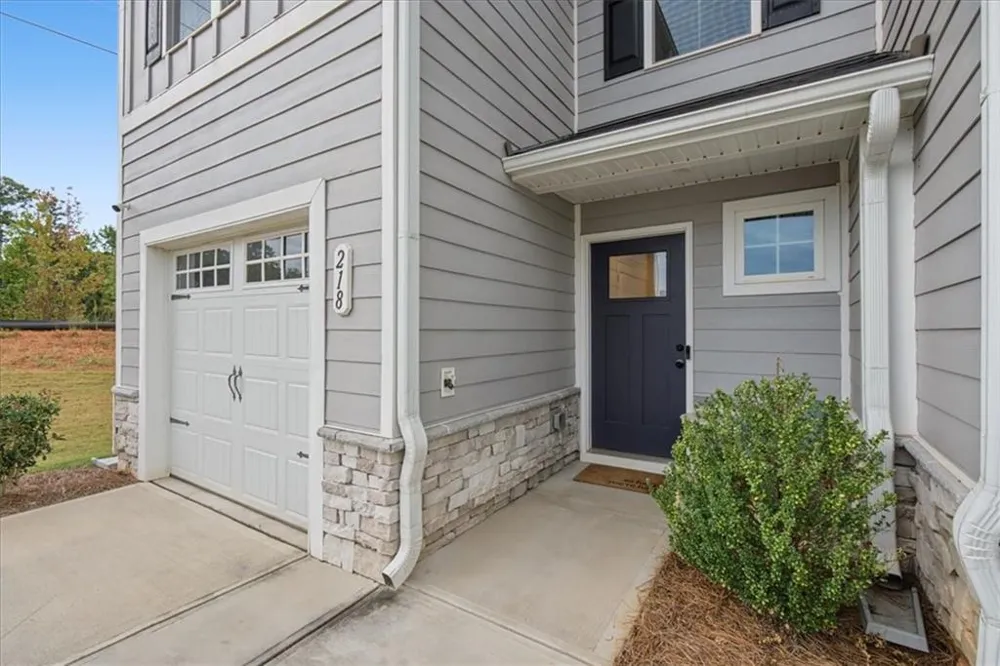 218 Deermont Drive Cartersville, GA 30120