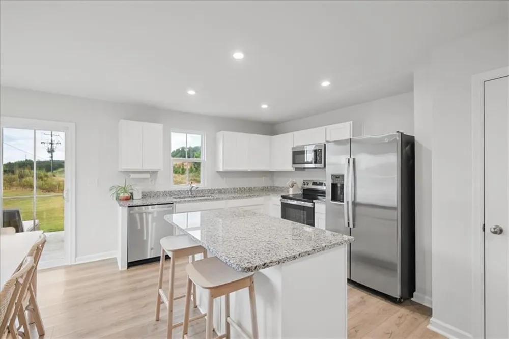 218 Deermont Drive Cartersville, GA 30120