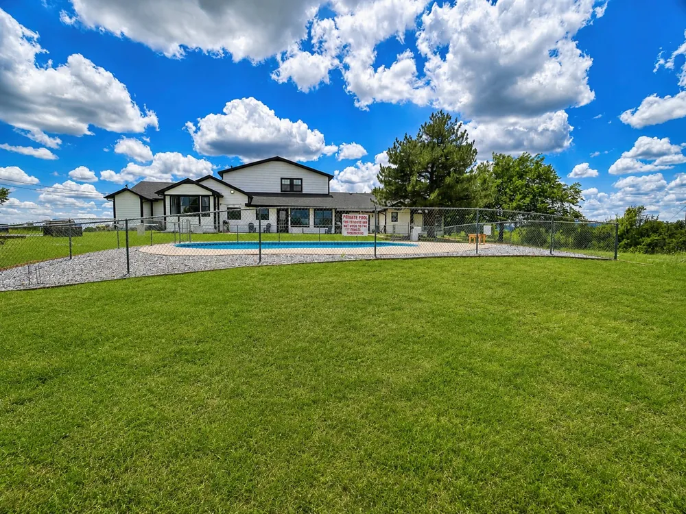 6484 NW Meers Porter Lawton, OK 73507