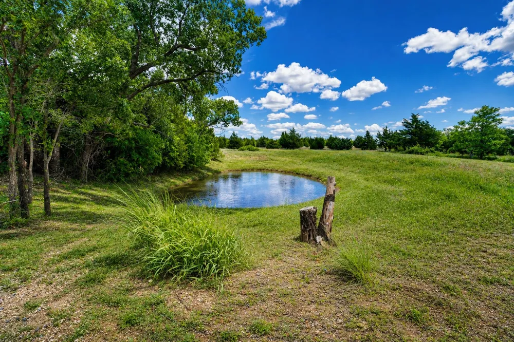 6484 NW Meers Porter Lawton, OK 73507