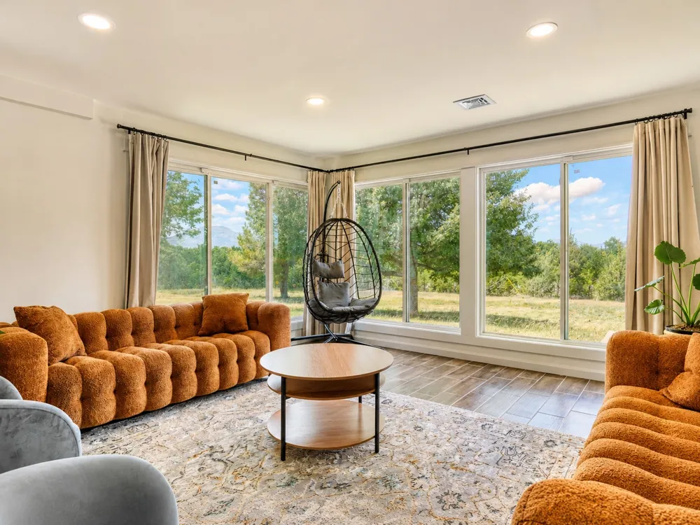 6484 NW Meers Porter Lawton, OK 73507