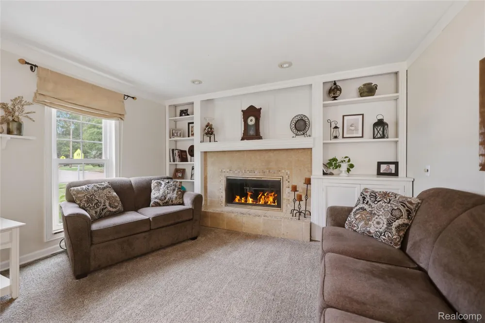 41764 Tetley Drive Sterling Heights City, MI 48313