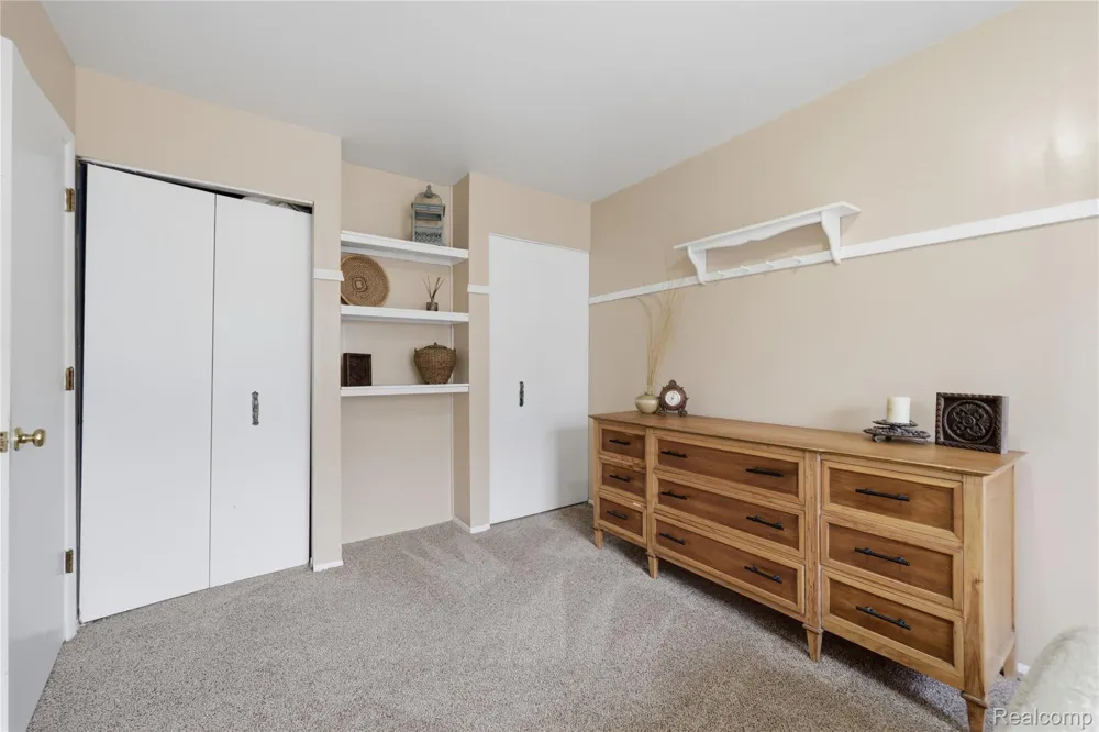 41764 Tetley Drive Sterling Heights City, MI 48313