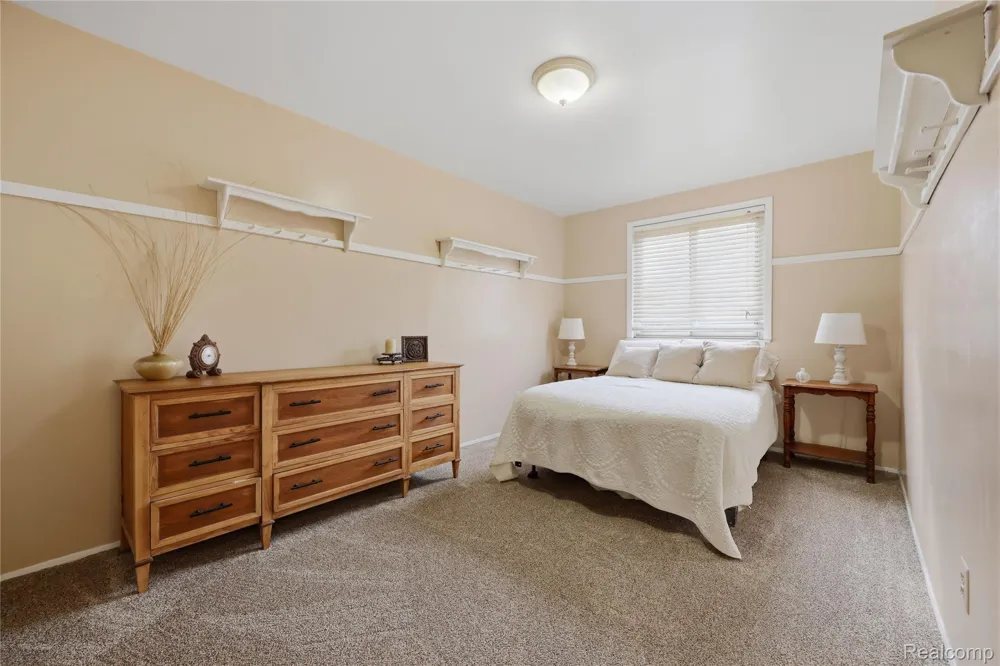 41764 Tetley Drive Sterling Heights City, MI 48313